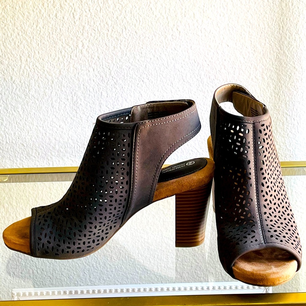 Memory Foam Heel